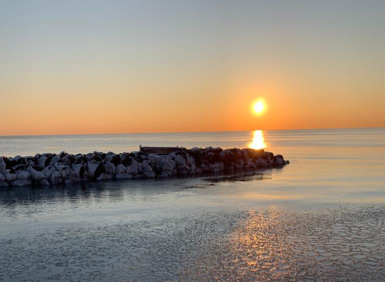 Beginning Again: A Practice for Returning to Yourself as a Way&nbsp;Forward